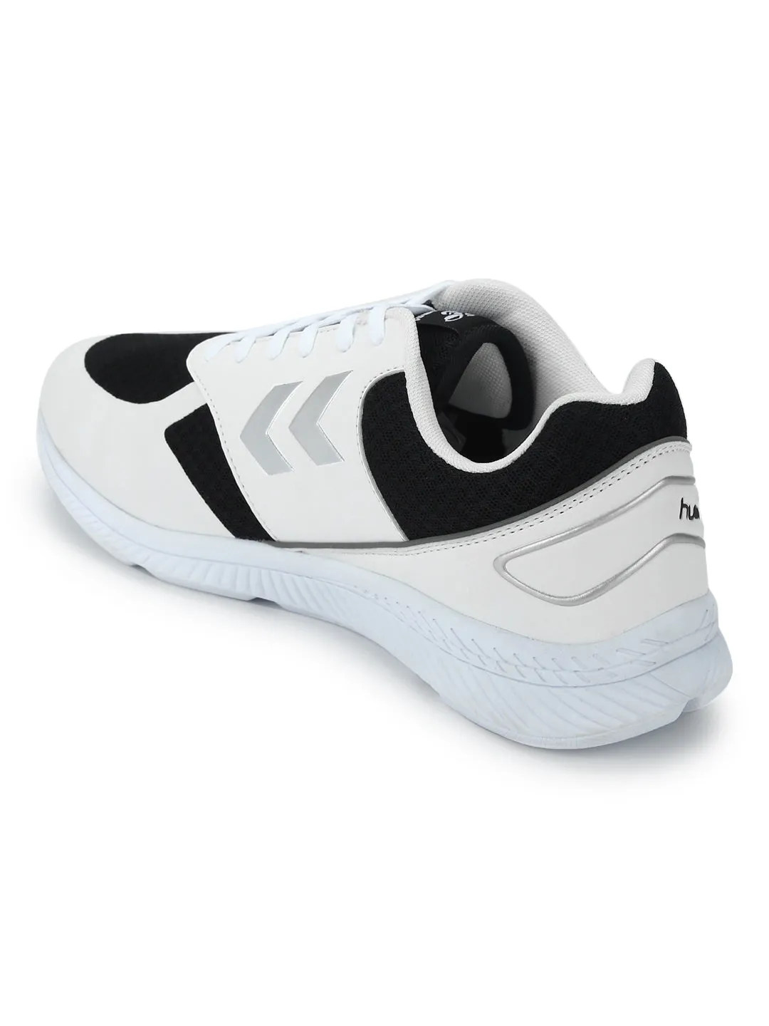 Handewitt Men White Training Shoes