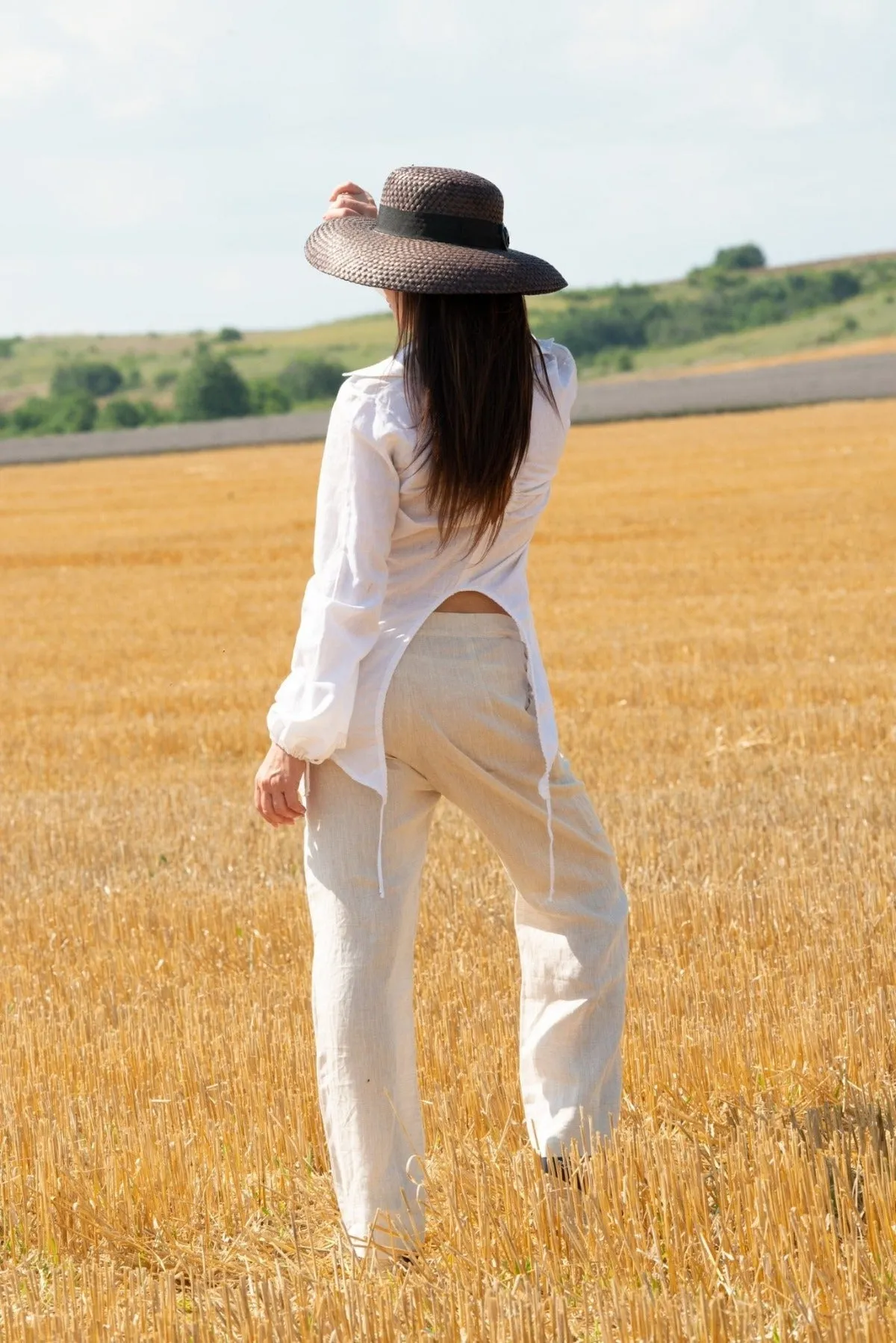 JENNA Linen Shirt with Fashion back and Long sleeves