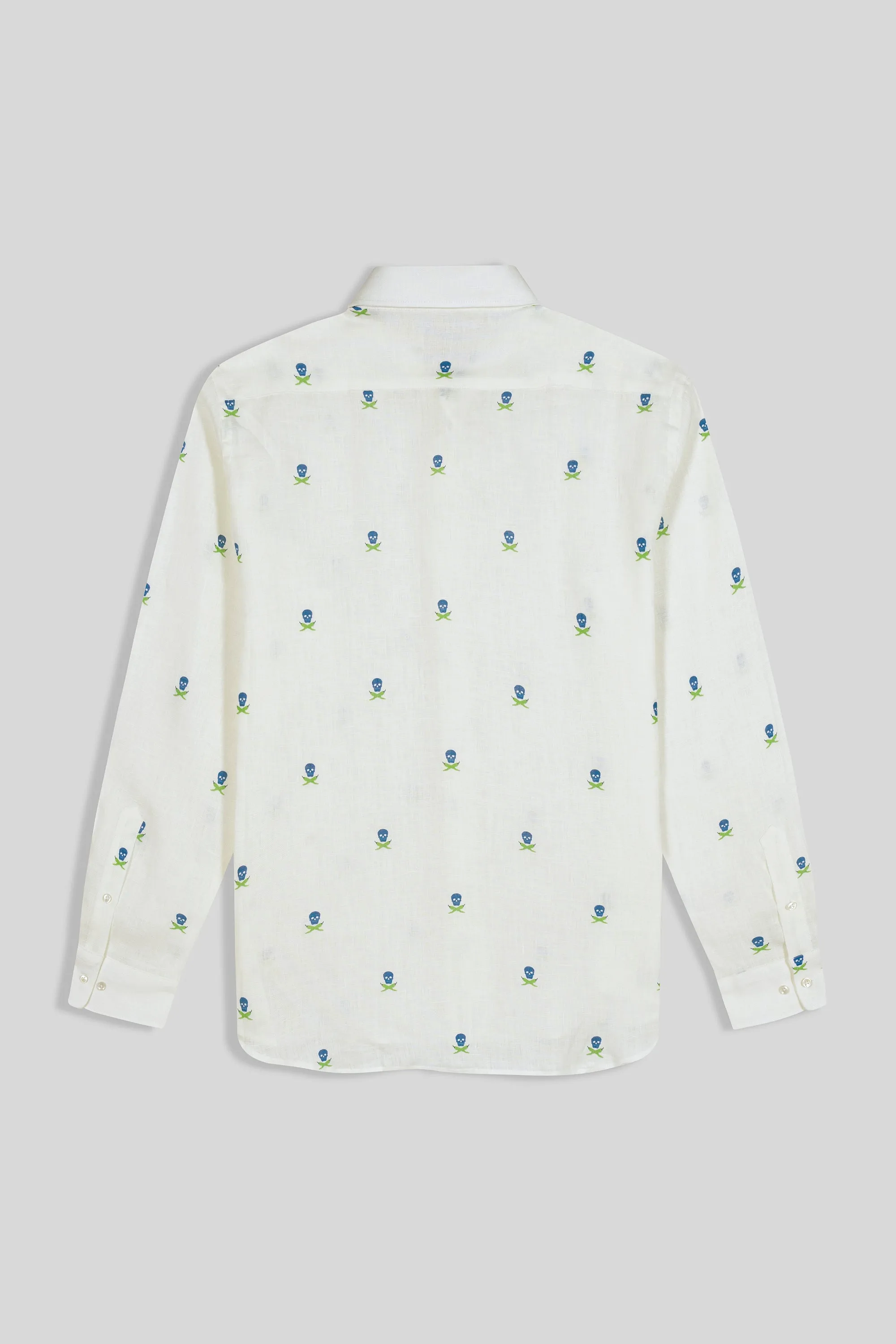 shirt with separate white peppers